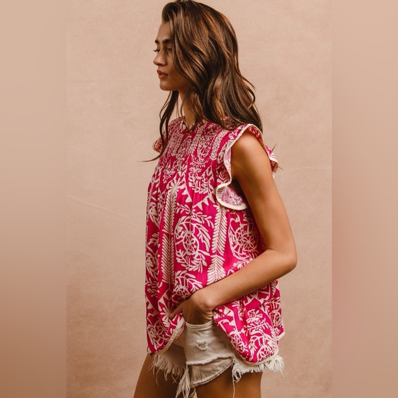 BiBi Printed Ruffle Sleeve Top - Picture 4 of 14